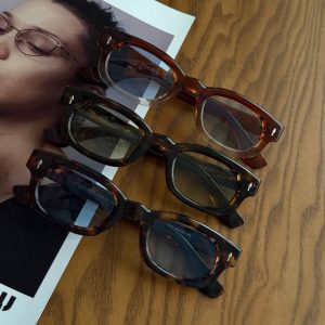 عینک Moscot