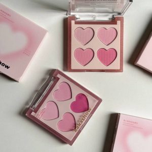 رژگونه قلبی